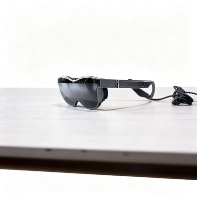 Kính thông minh VR có độ phân giải 1080P với màn hình gắn đầu với 70 ° FOV và kết nối USB-C